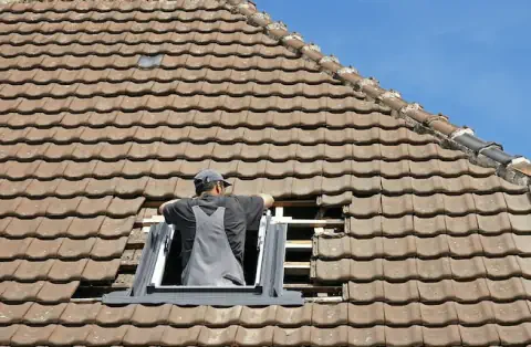 Pose de velux - Montaigut-en-Combraille